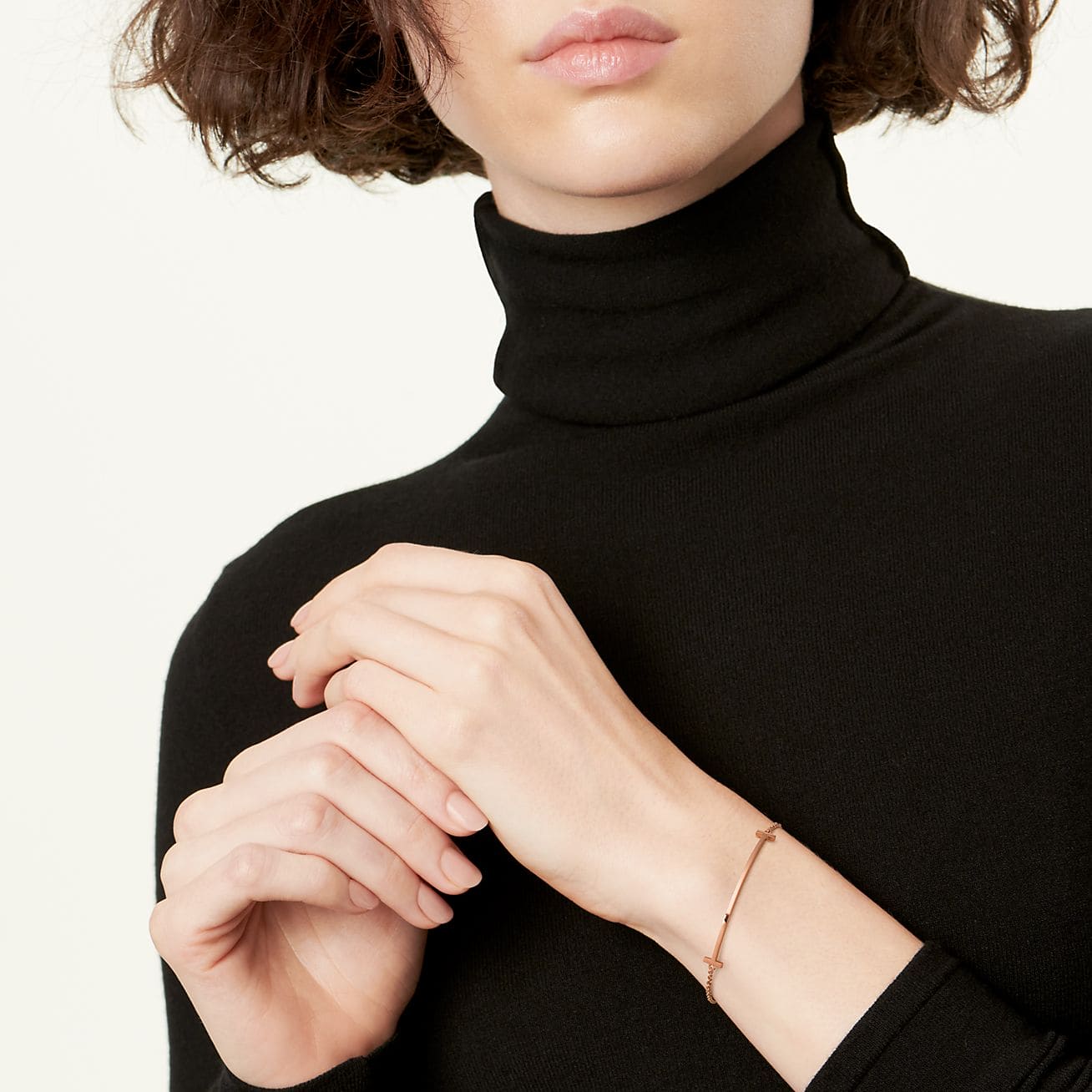 18K T Smile Bracelet
