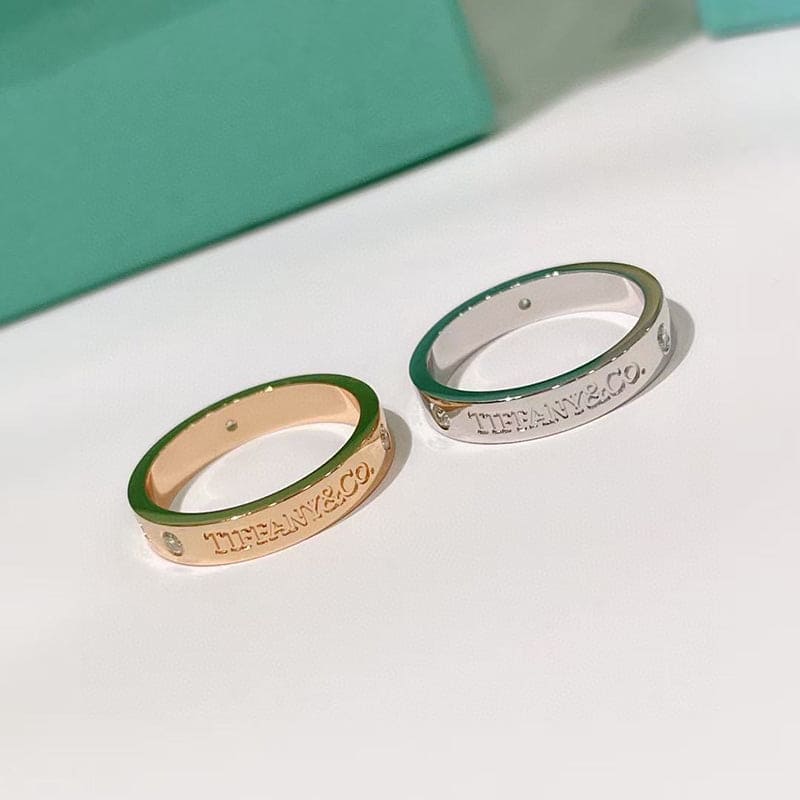 18K Rose Gold T Wedding Ring