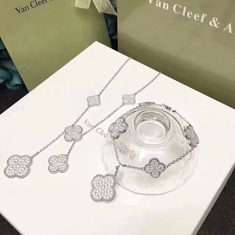 18K Magic Alhambra Five Motifs Clover Bracelet