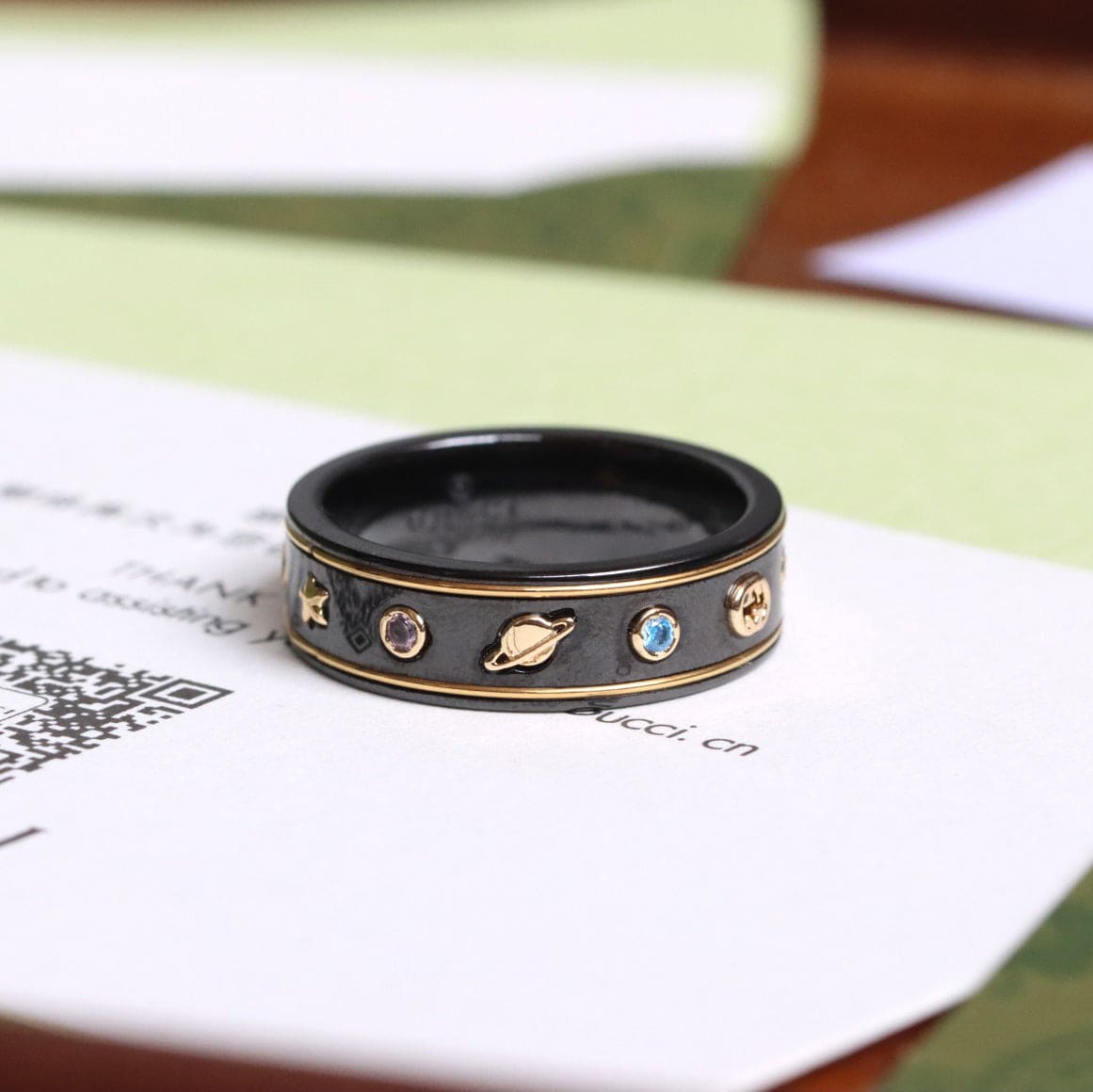 18K Double G Icon With Gemstones Black Corundum Ring