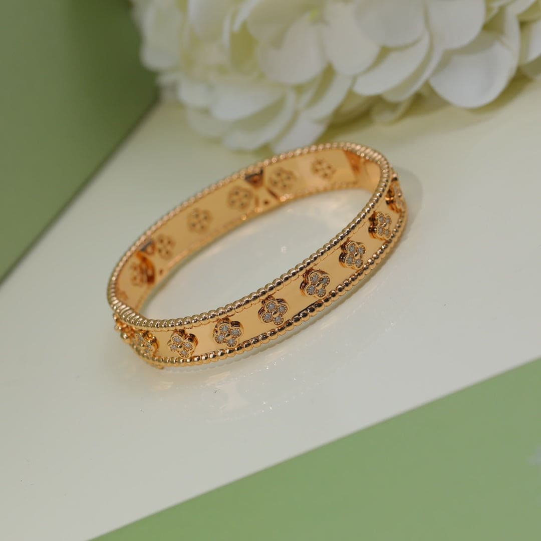 18K Rose Gold Perlée Clovers Bracelet