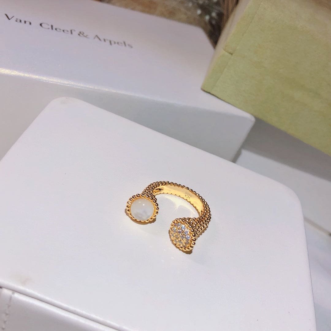 18K Perlée Couleurs Between The Finger Ring