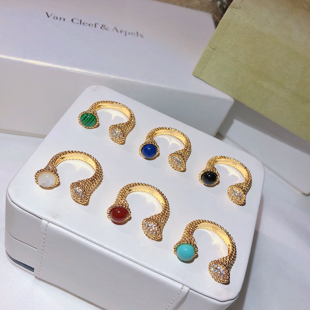 18K Perlée Couleurs Between The Finger Ring
