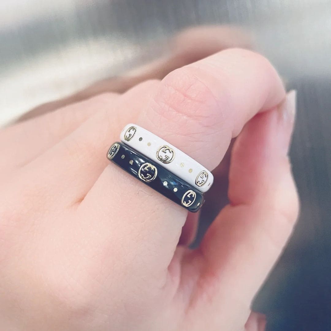 18K Double G Icon White Zirconia Ring