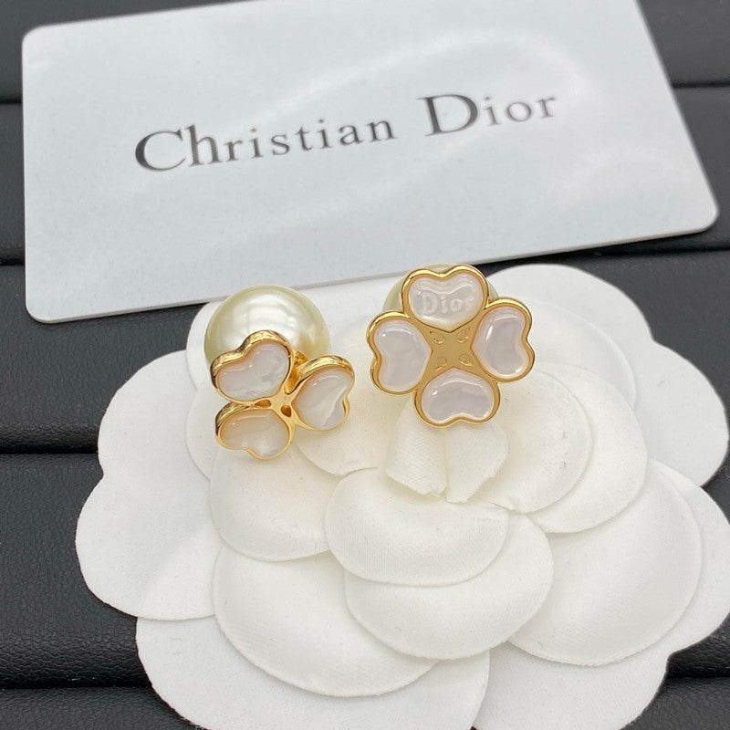 18K CD Clover Pearl Earrings