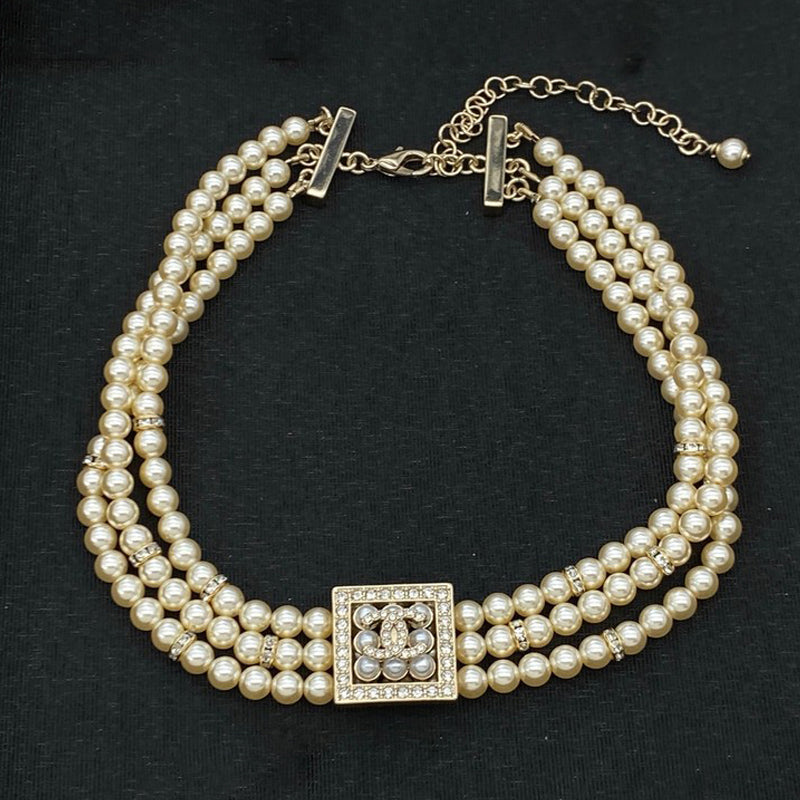 18K CC Pearl Gold Choker Necklace