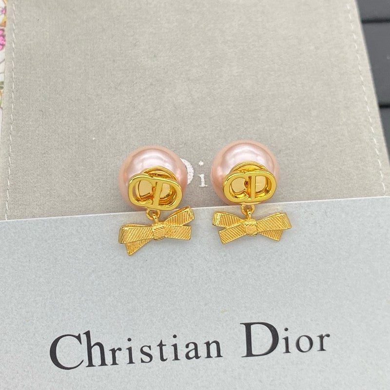 18K CD Pink Pearl Bow Tie Earrings