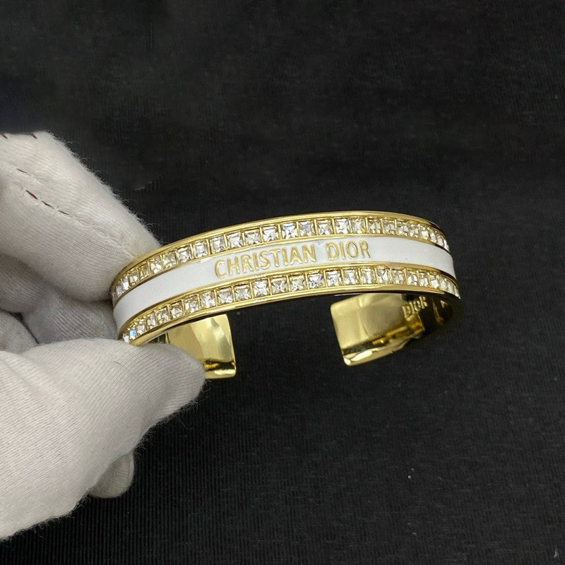 18K CD White Diamond Bracelet