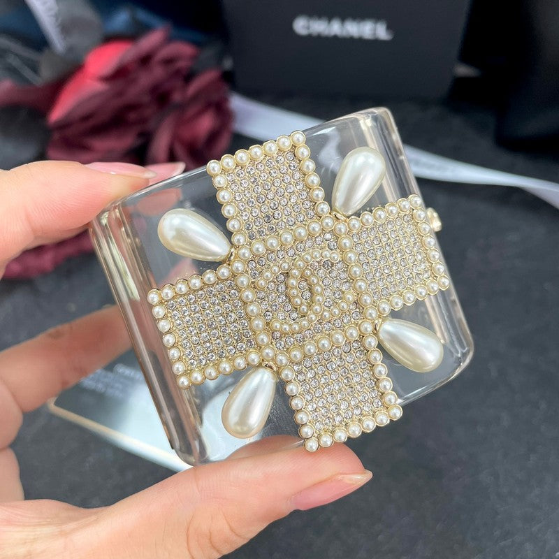 18K CC Transparent Pearl Cuff Bracelet