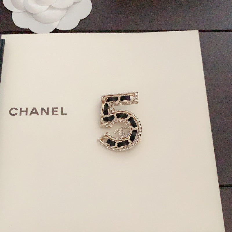 CC No.5 Leather Diamond Brooch