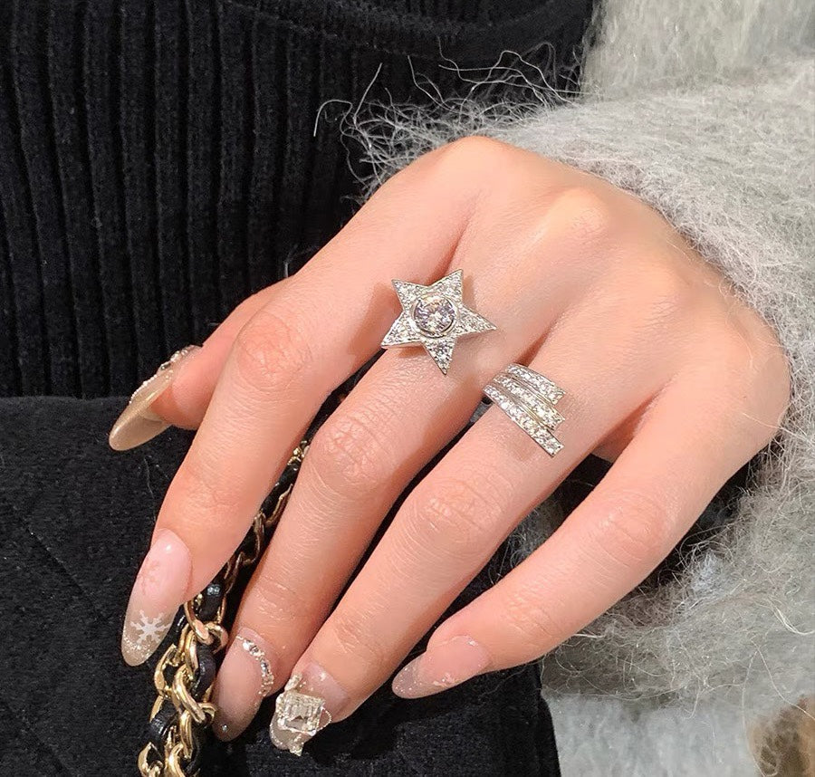 18K CC Comète Diamonds Ring