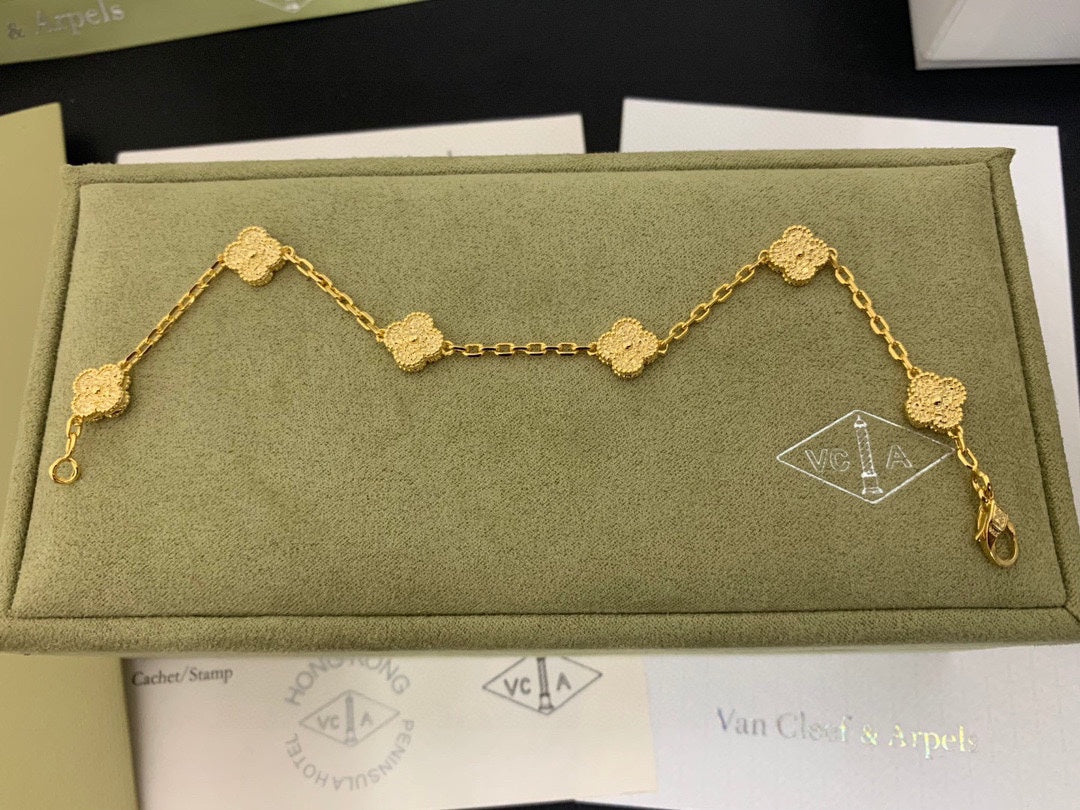 18K Sweet Alhambra Six Motifs Bracelet