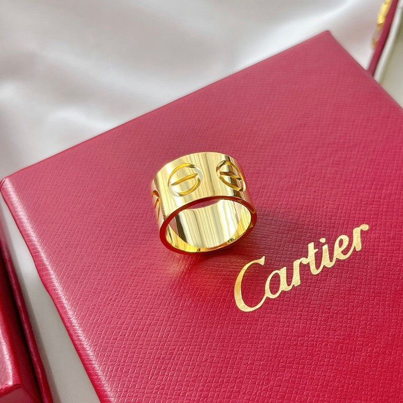 18K Love 11mm Ring
