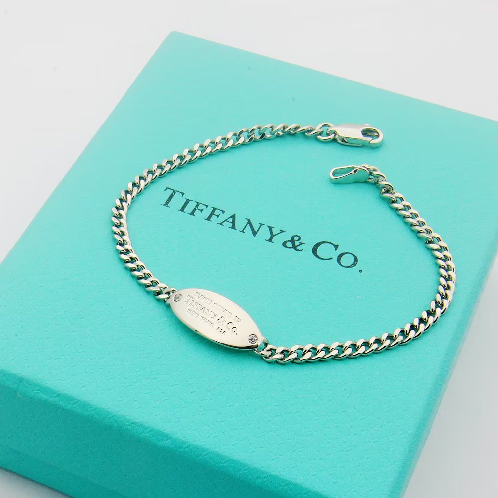 18K Return to Tiffany Oval I.D. Bracelet