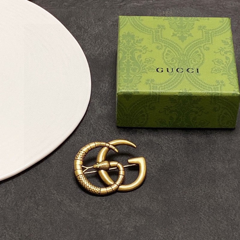 18K Double G Snake Brooch