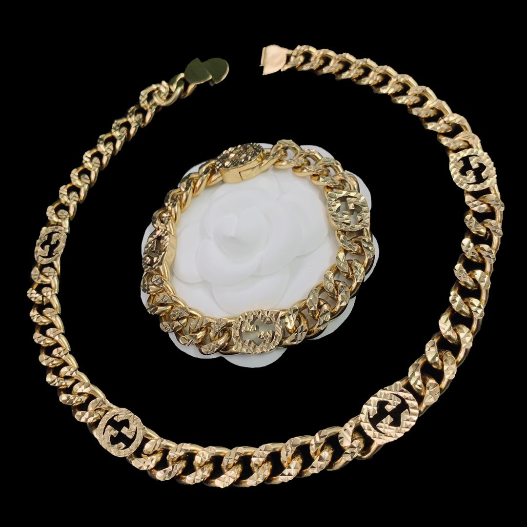 18K GG Chain Necklace