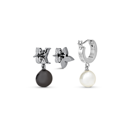 Boucles D'oreilles Perles Monogramme Louis 18 Carats