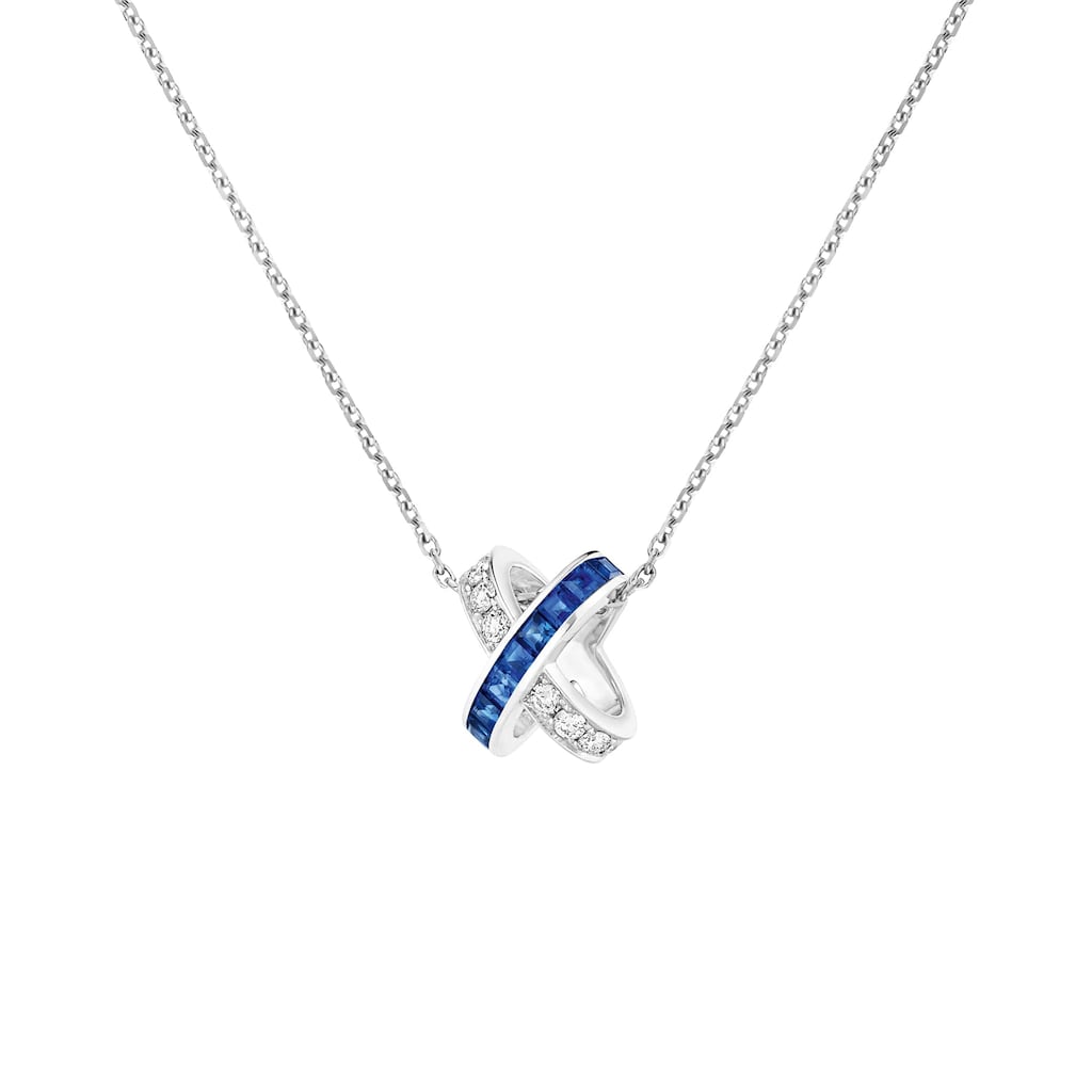 18K Jeux De Liens Pendant Necklace