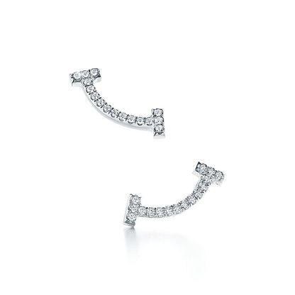 18K T Smile Diamonds Earrings