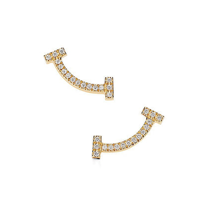 18K T Smile Diamonds Earrings