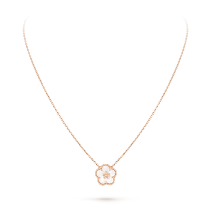 18K Lucky Spring Pendant Clover Necklace