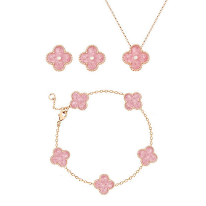 18K Pink Diamond Clover Necklace