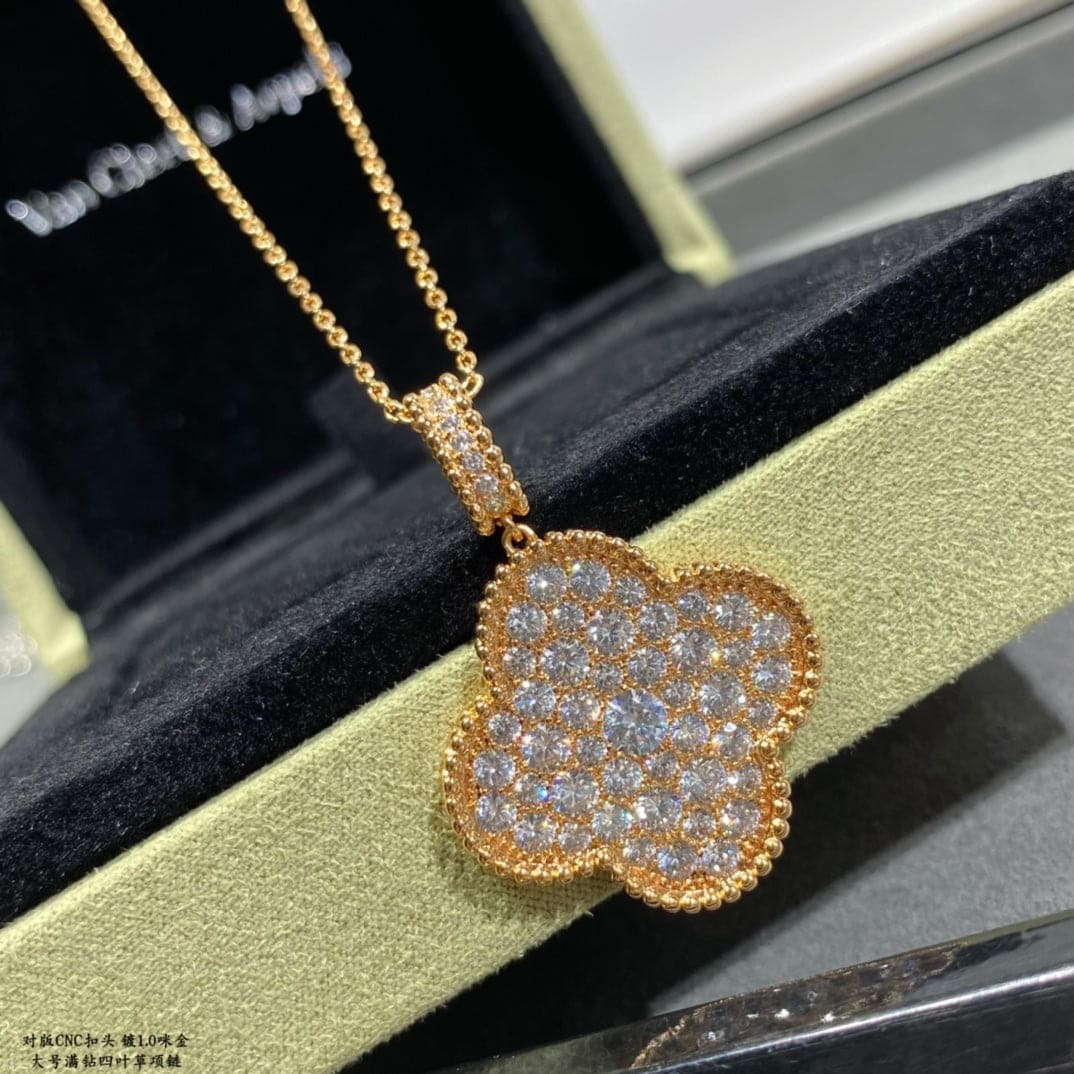 18K Magic Alhambra One Motifs Diamonds Clover Necklace