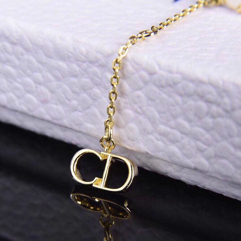 18K CD Crystal Heart Station Charms Bracelet