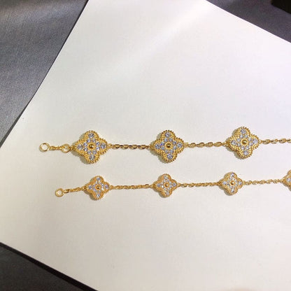 18K Vintage Alhambra Diamonds Clover Bracelet