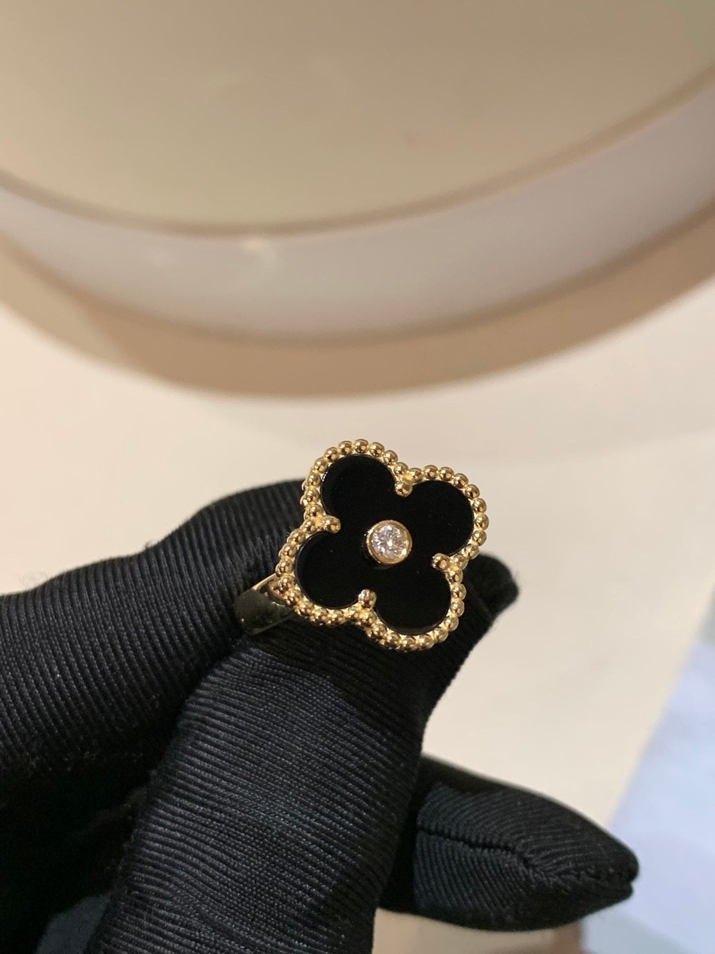 18K Vintage Alhambra Black Ring