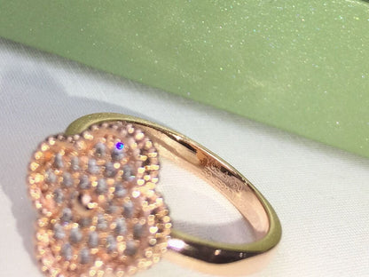 18K Vintage Alhambra Diamonds Ring