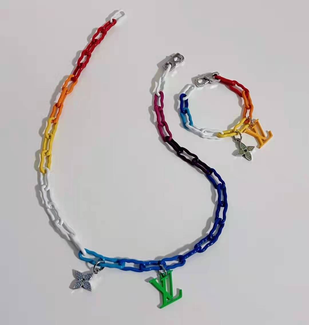 Collier chaîne en céramique arc-en-ciel Louis 18 carats