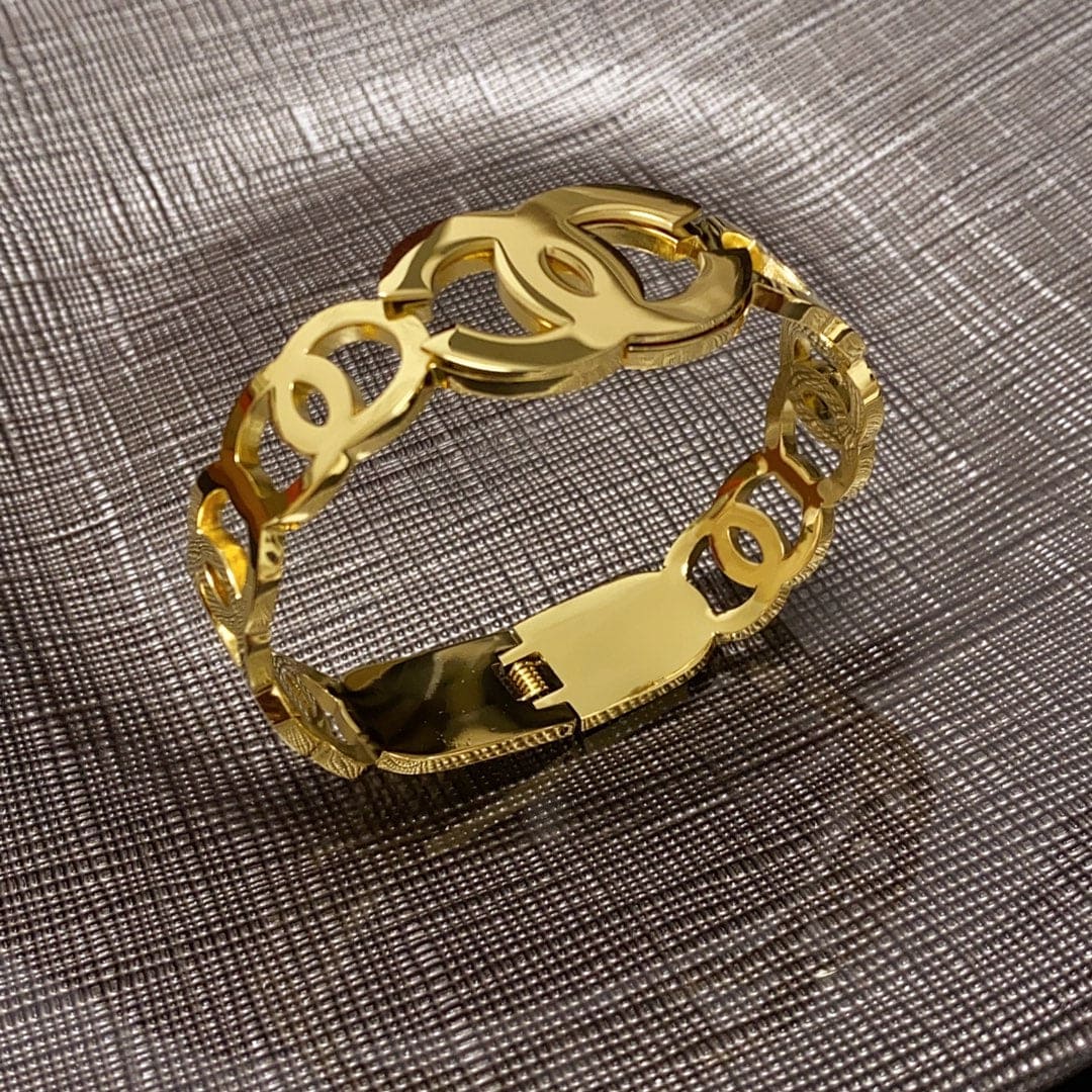 18K CC Opening Bracelet