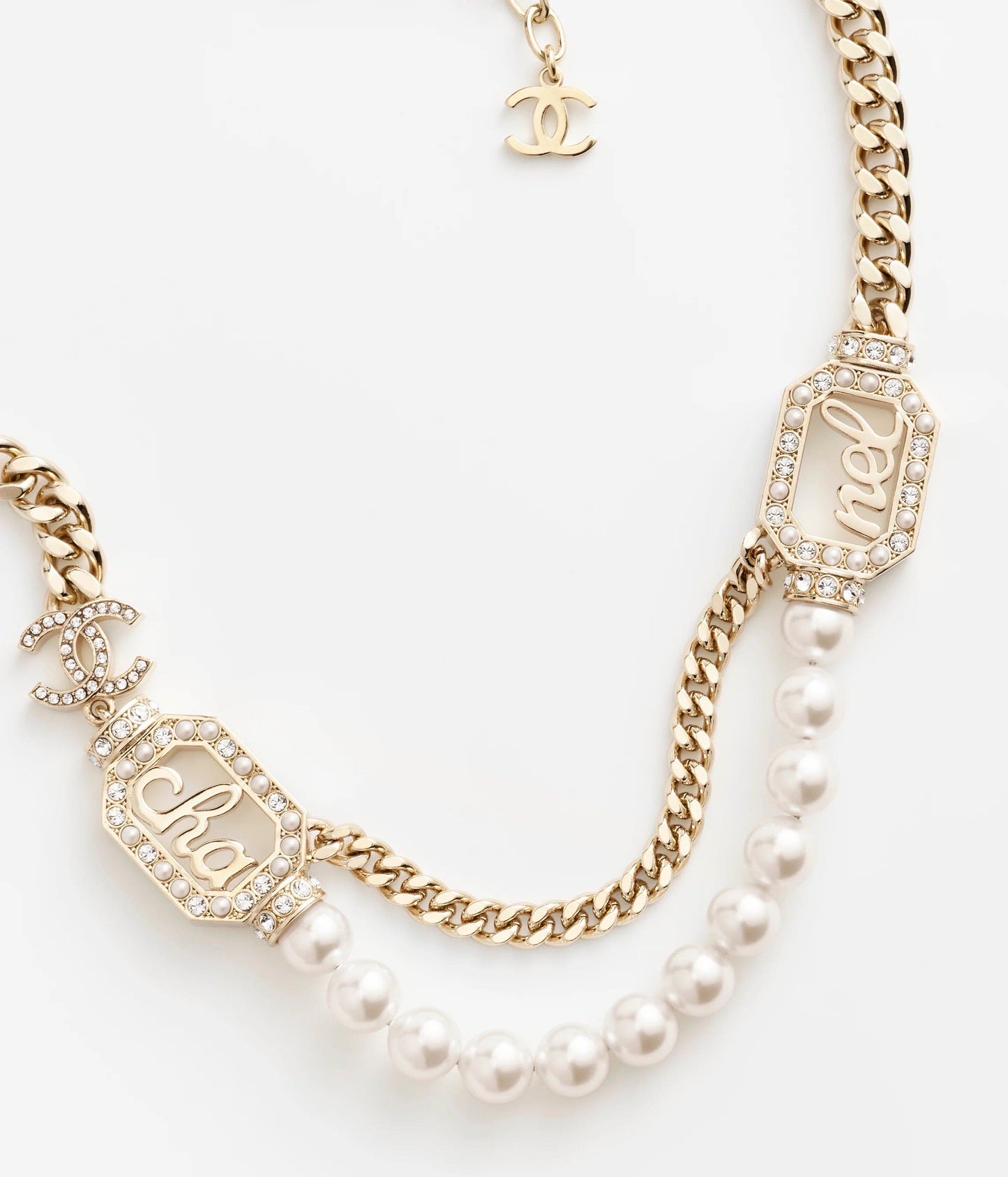 18K CC Diamonds Necklace