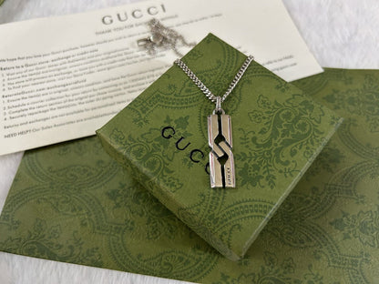 Double G Knot Pendant Necklace