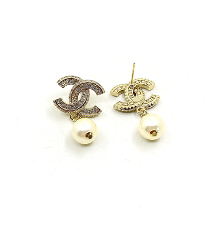 18K CC Pearls Earrings