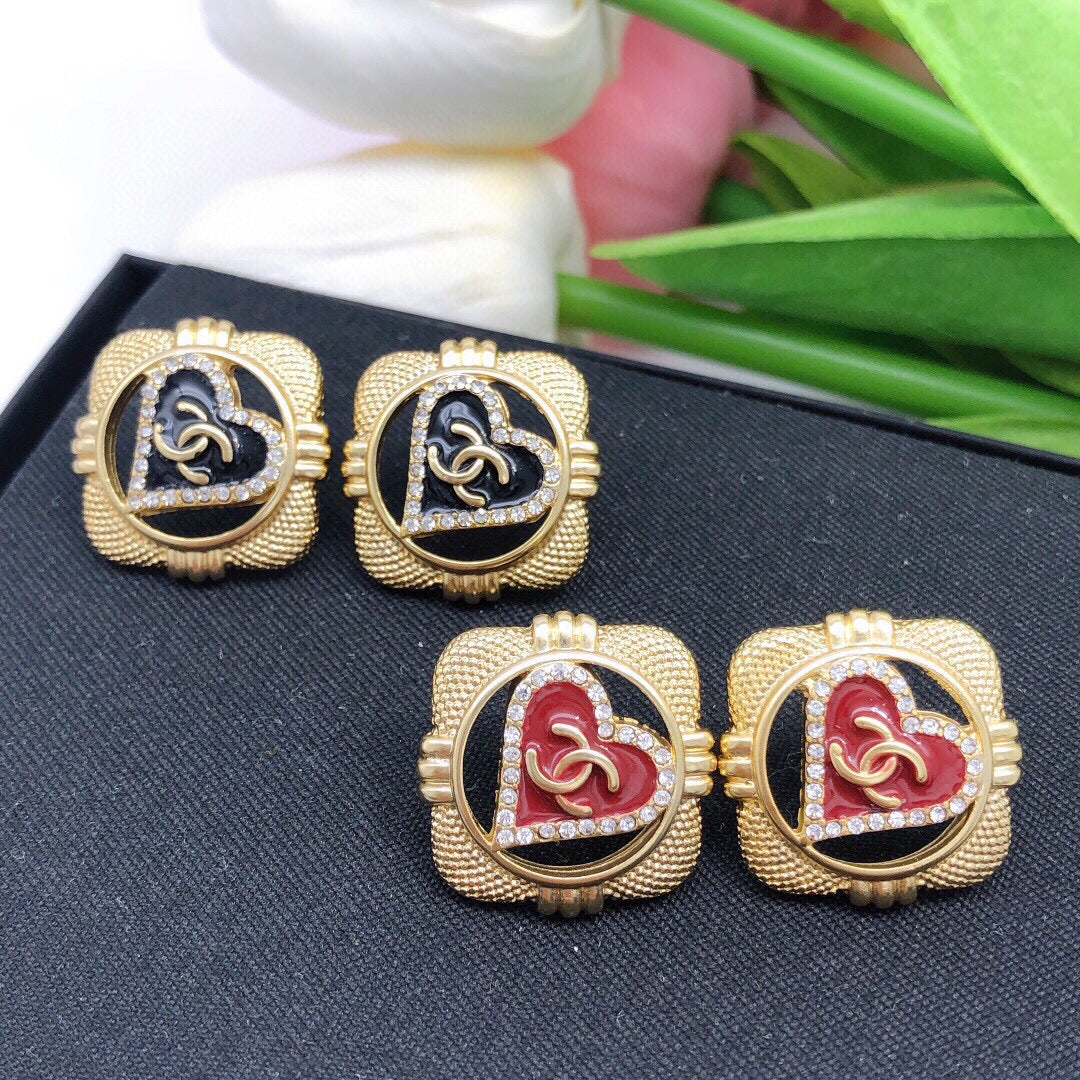 18K CC Heart Vintage Earrings