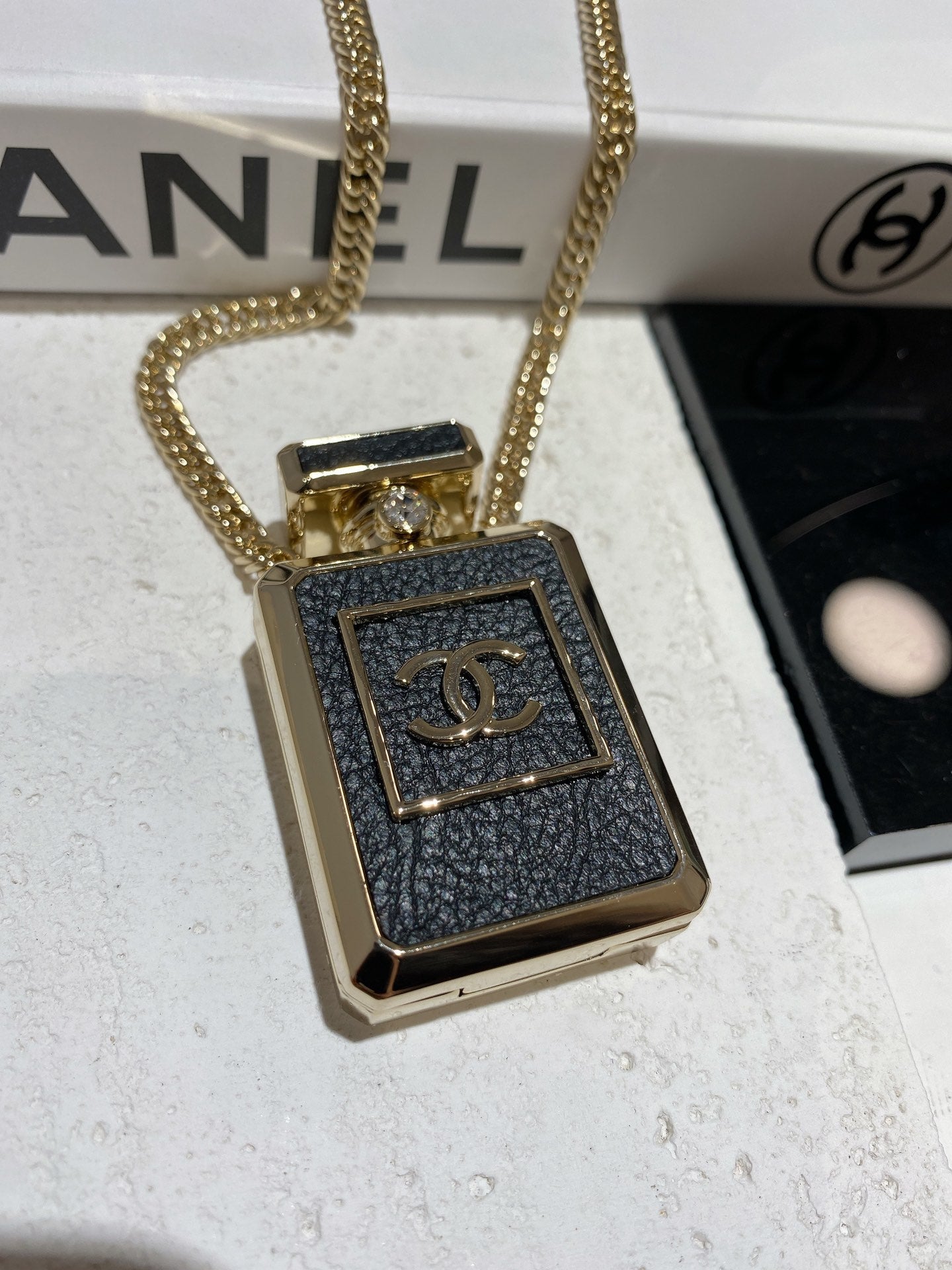 18K CC No.5 Perfume Pendant Vintage Necklace