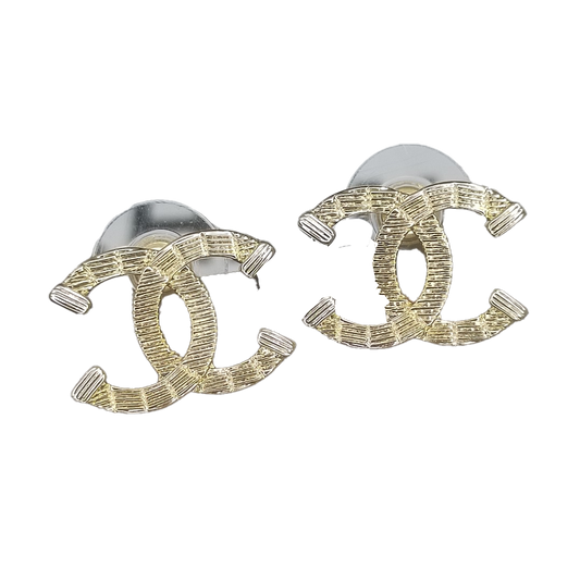 18k Chanel Classic CC Earrings