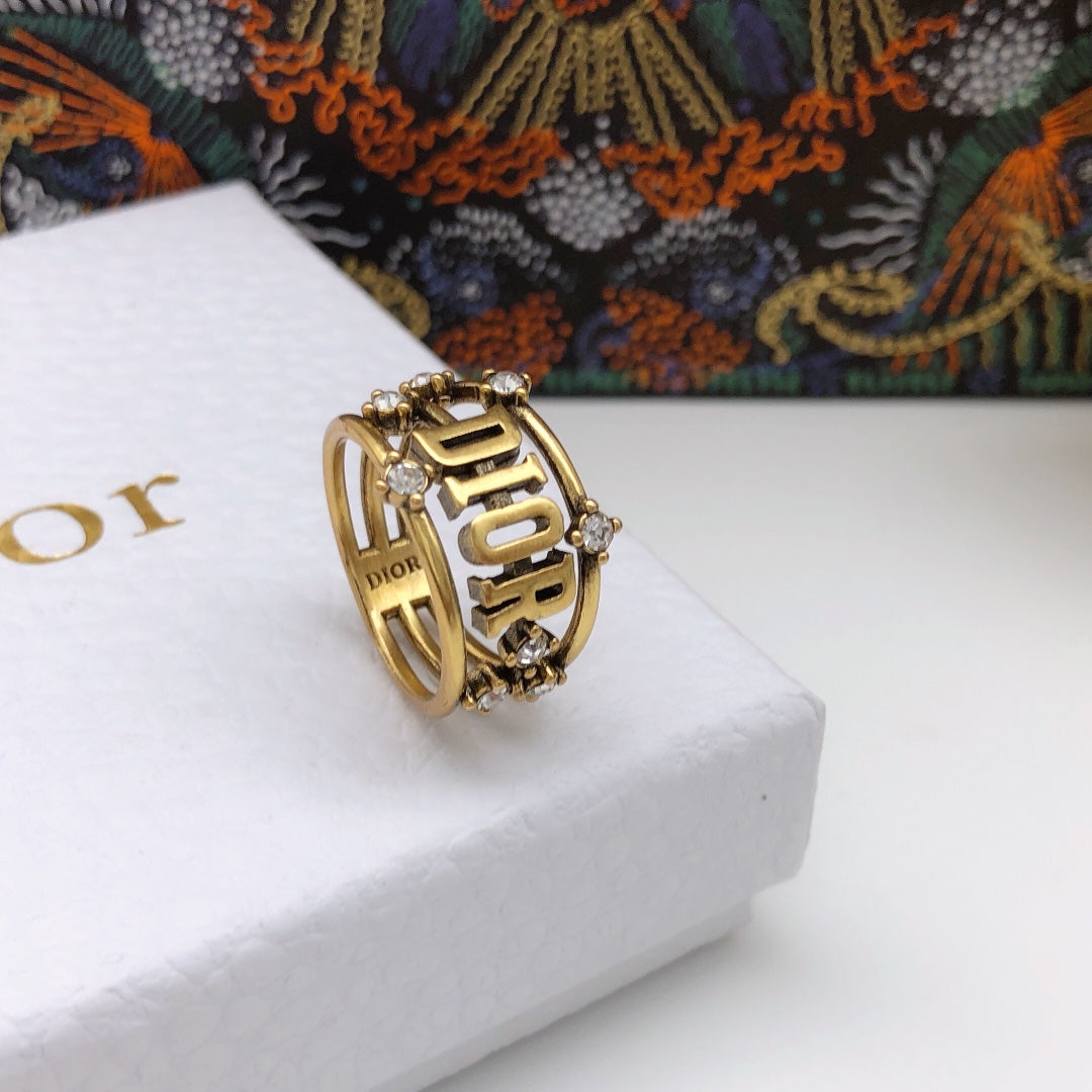 18K CD Vintage Ring