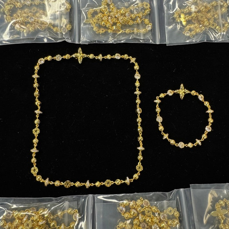 Louis Blossom Diamond Necklace