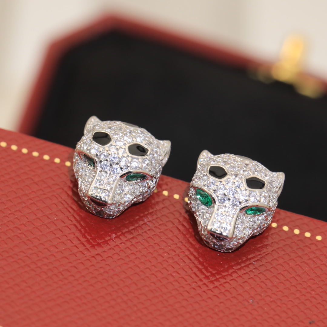 18k Cartier Panthère Earrings