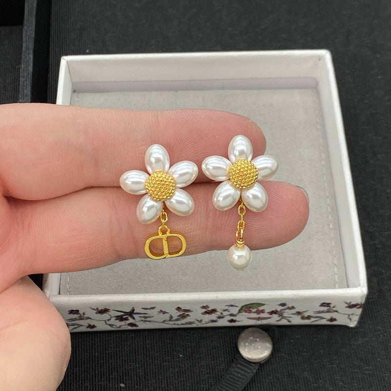 18K CD Sunflower Pearl Drop Earrings