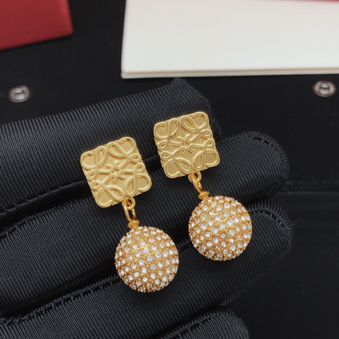 18K Anagram Diamonds Earrings