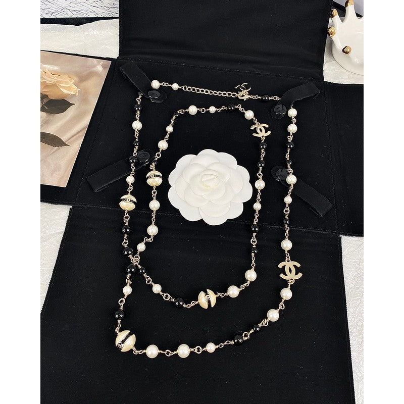 CC Black & White Beads Pearl Long Necklace