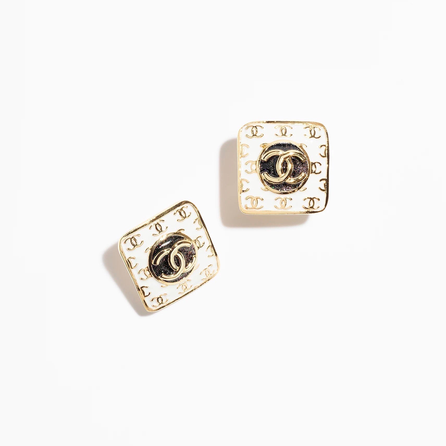 18K CHANEL Vintage CC Earrings