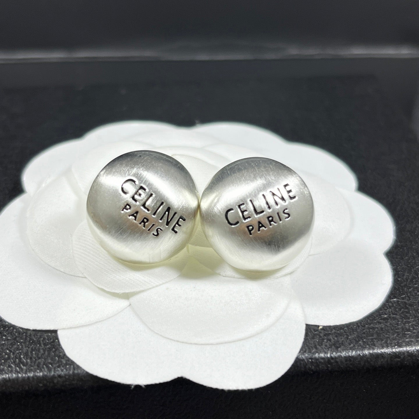 18K Triomphe Cicle Earrings