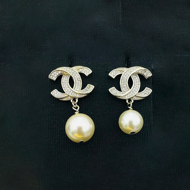 18K CC Diamond Pearl Gold Earrings