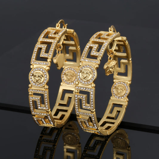 18K Ver Round Crystals Earrings