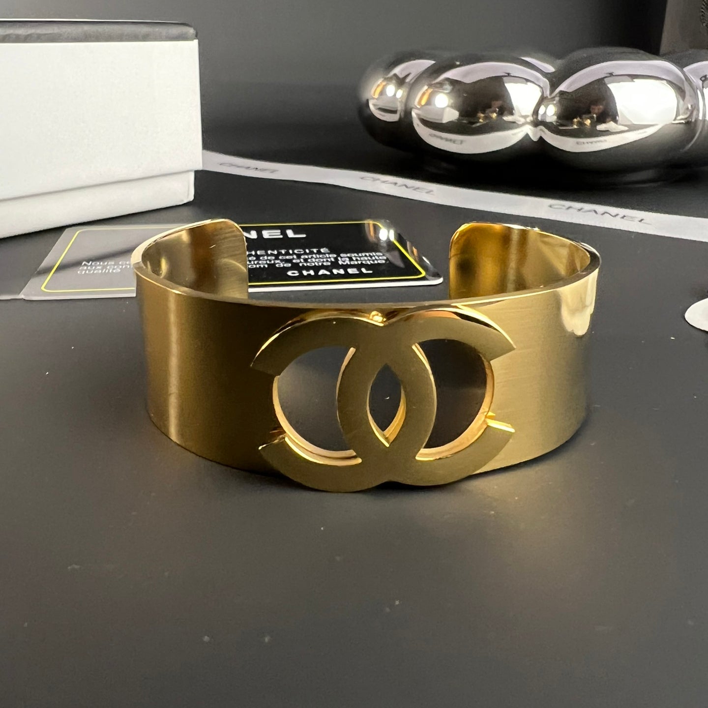 18K CHANEL Cuff Bracelet